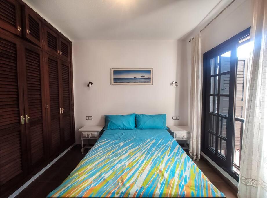 Duplex In Quiet Zone, Next To Sea, Fast Wifi Apartment El Medano  Bagian luar foto